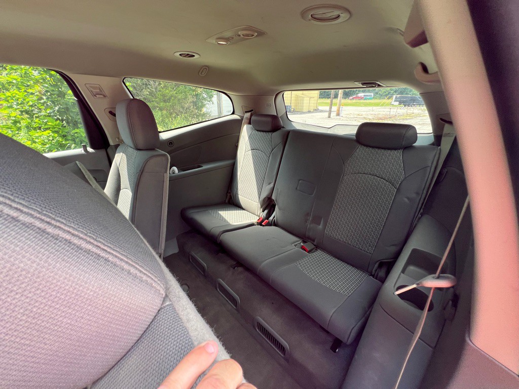 2012 Chevrolet Traverse Image 14
