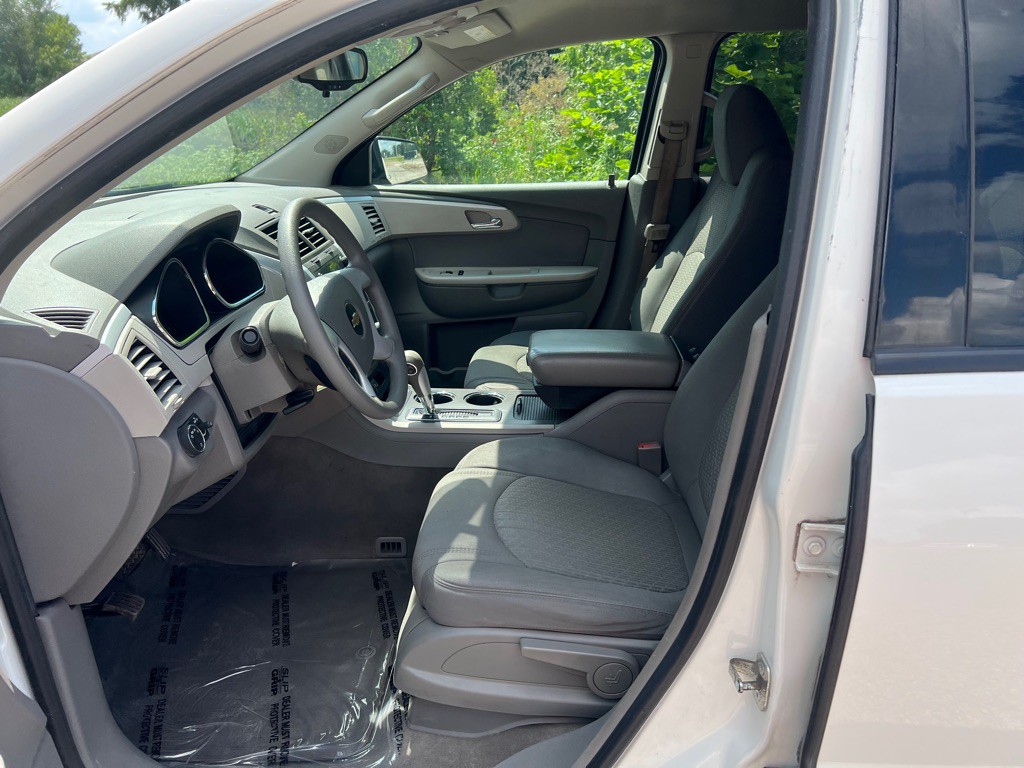 2012 Chevrolet Traverse Image 16