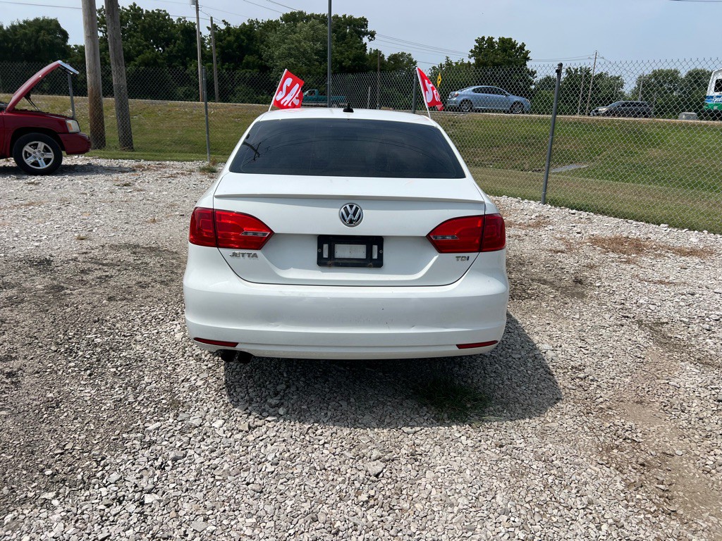 2014 Volkswagen Jetta Image 3