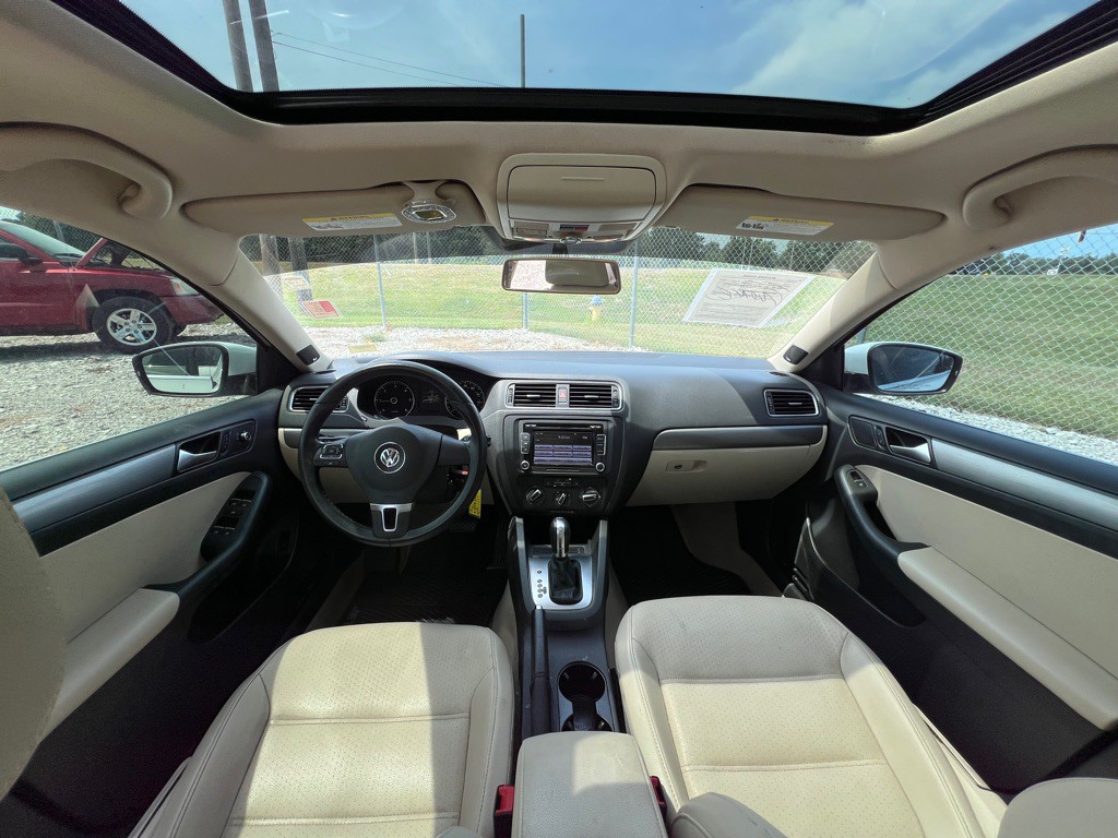 2014 Volkswagen Jetta Image 5
