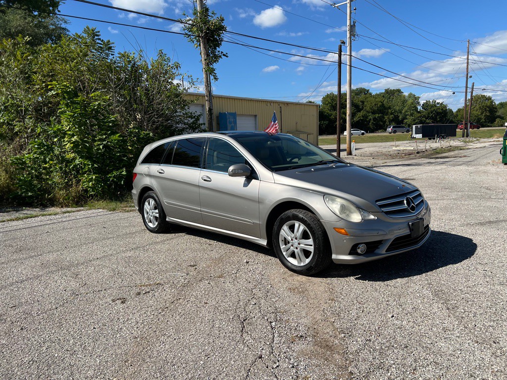 2008 Mercedes-Benz R-Class Image 2