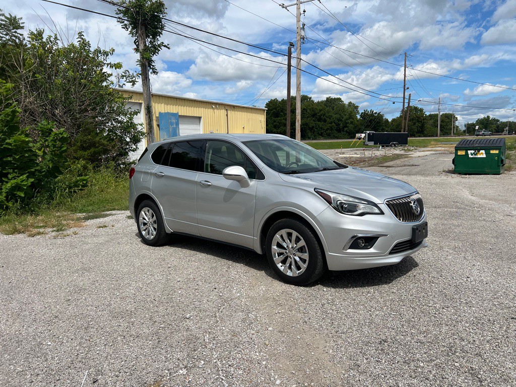 2017 Buick Envision Image 2