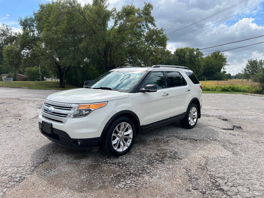 2012 Ford Explorer Image 1