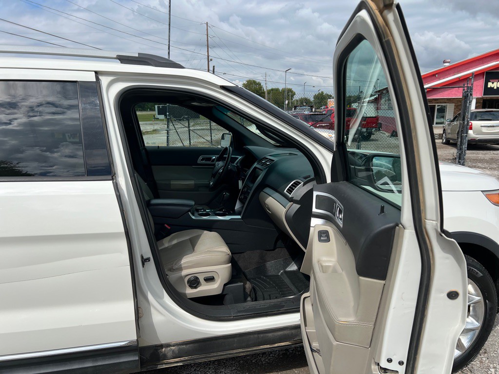 2012 Ford Explorer Image 3