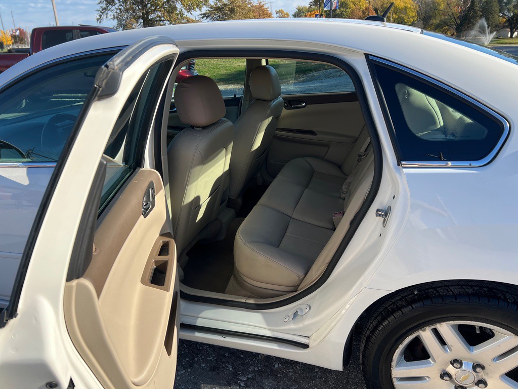 2006 Chevrolet Impala Image 4