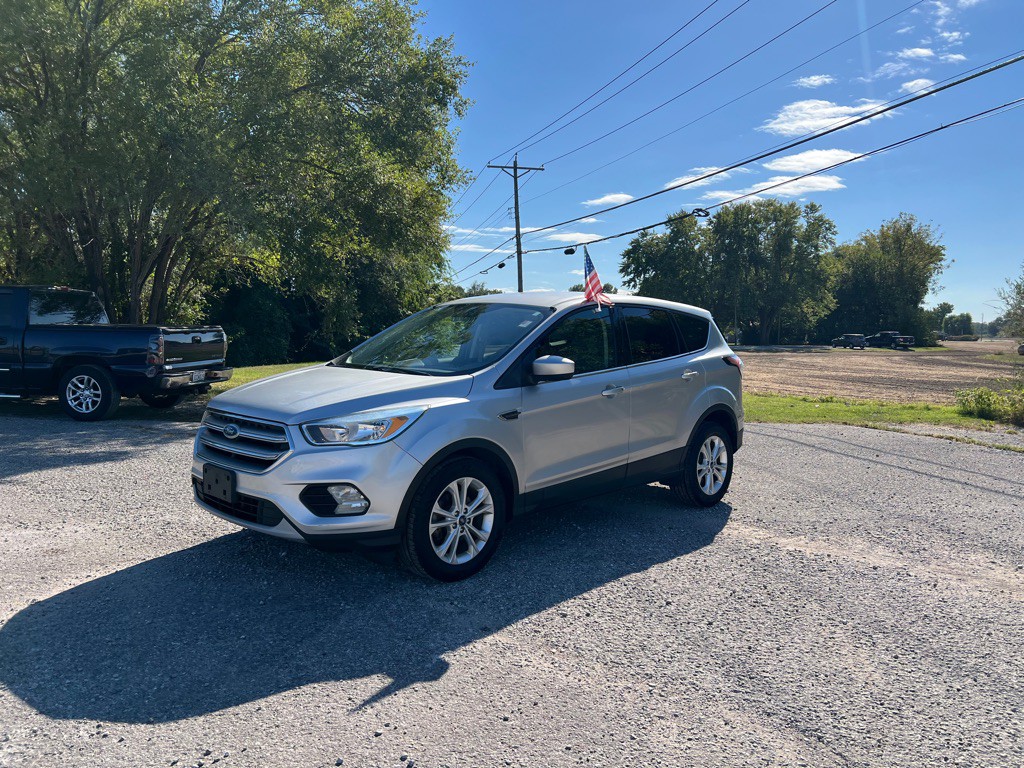 2017 Ford Escape Image 1