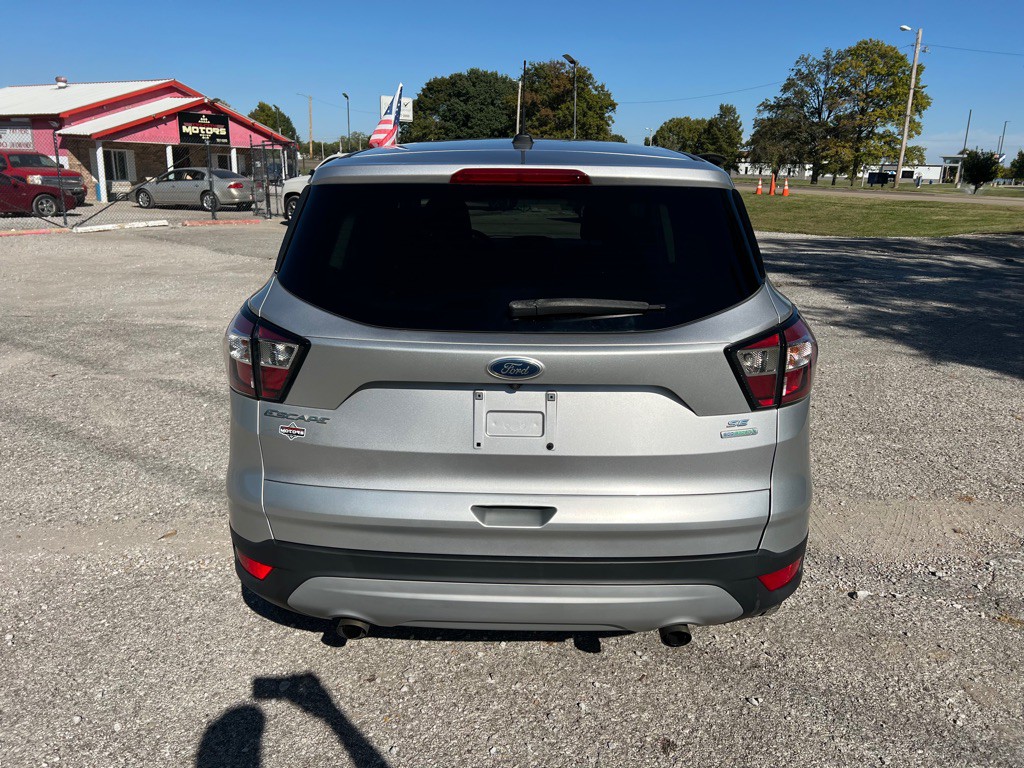 2017 Ford Escape Image 3