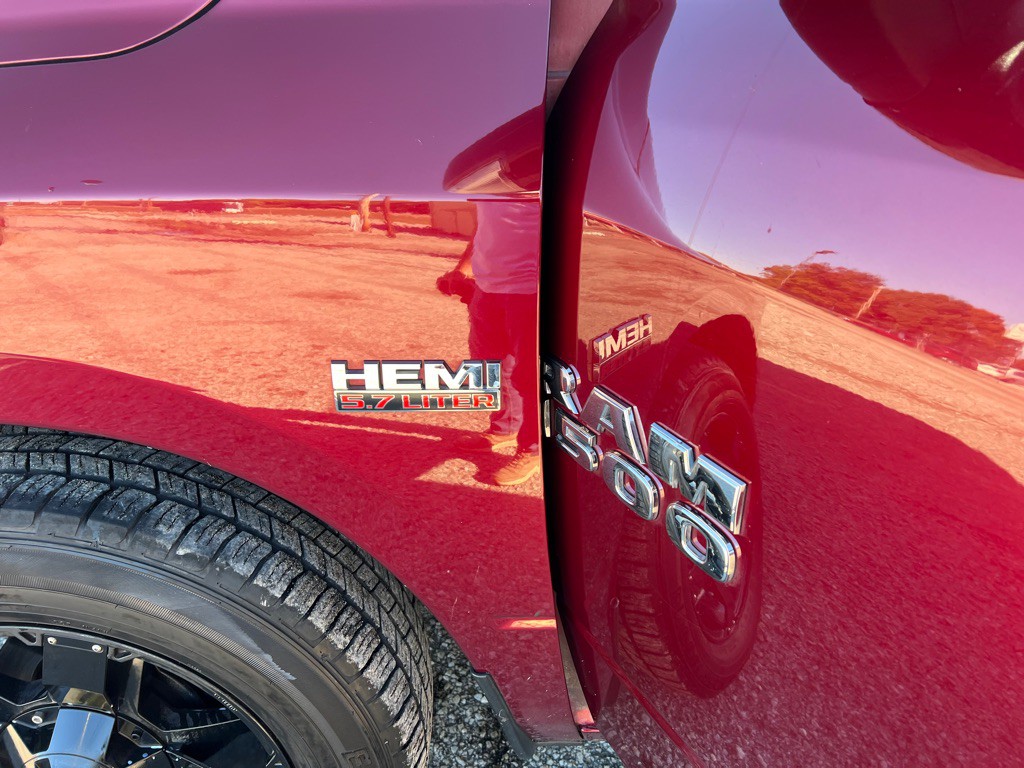 2016 RAM 1500 Image 9