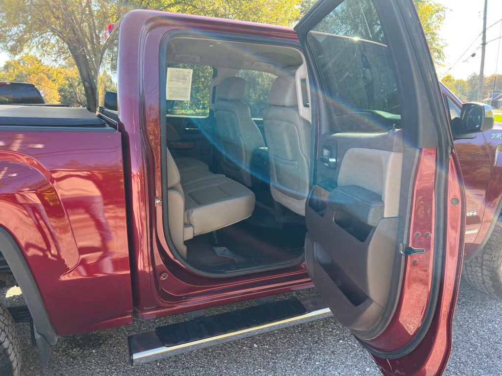 2015 GMC Sierra Image 4