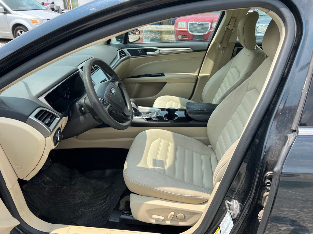 2014 Ford Fusion Image 5