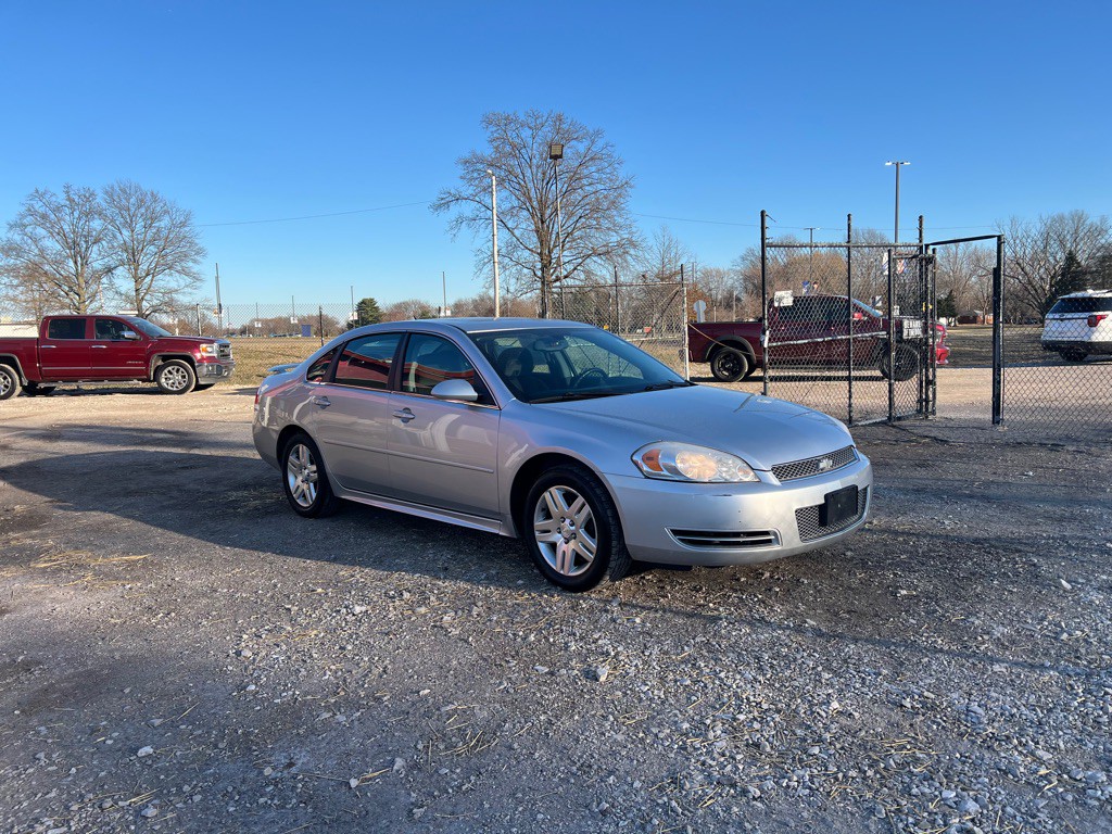 2012 Chevrolet Impala Image 2