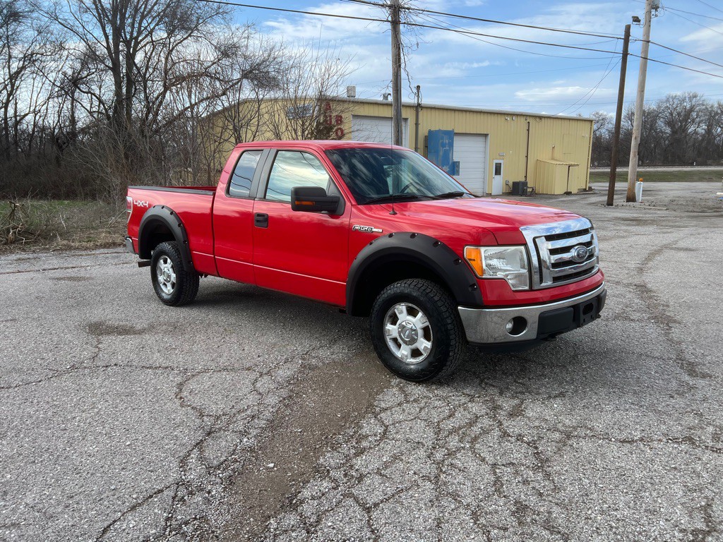 2011 Ford F-150 Image 2