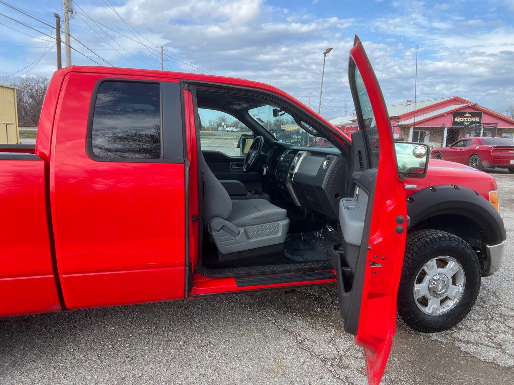 2011 Ford F-150 Image 3