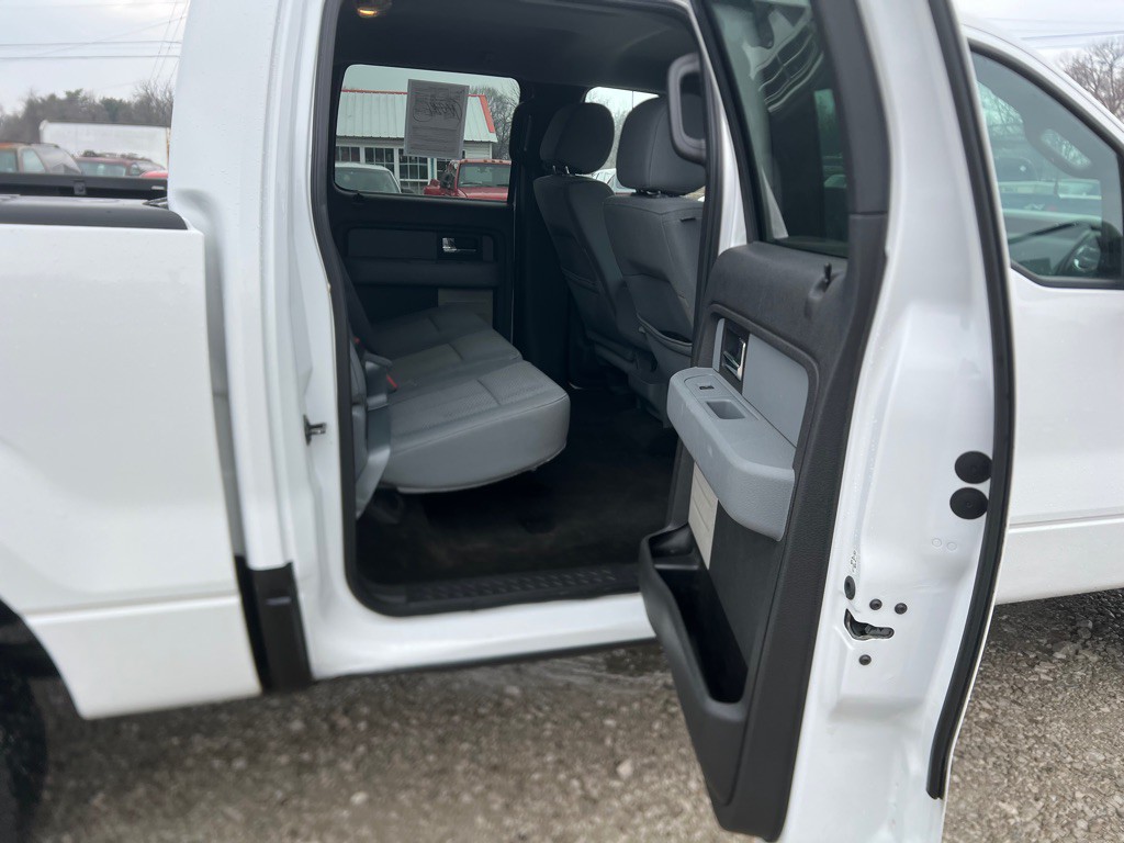 2014 Ford F-150 Image 4