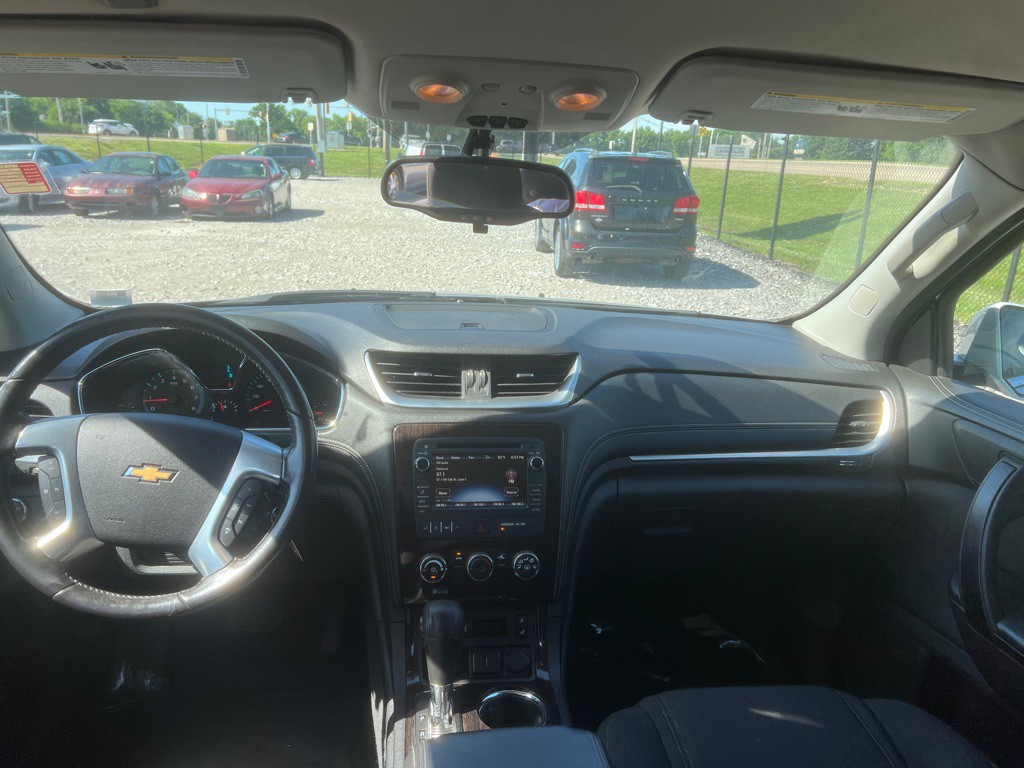 2015 Chevrolet Traverse Image 8