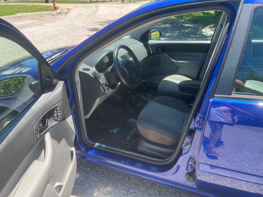 2006 Ford Focus Image 7