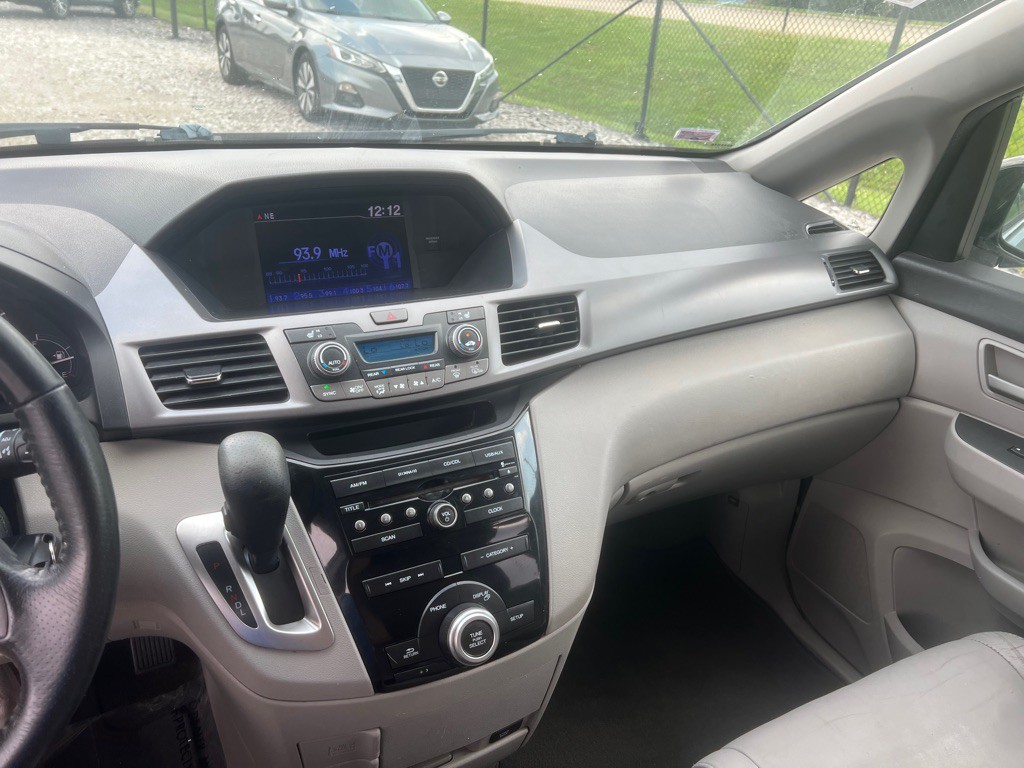 2013 Honda Odyssey Image 6