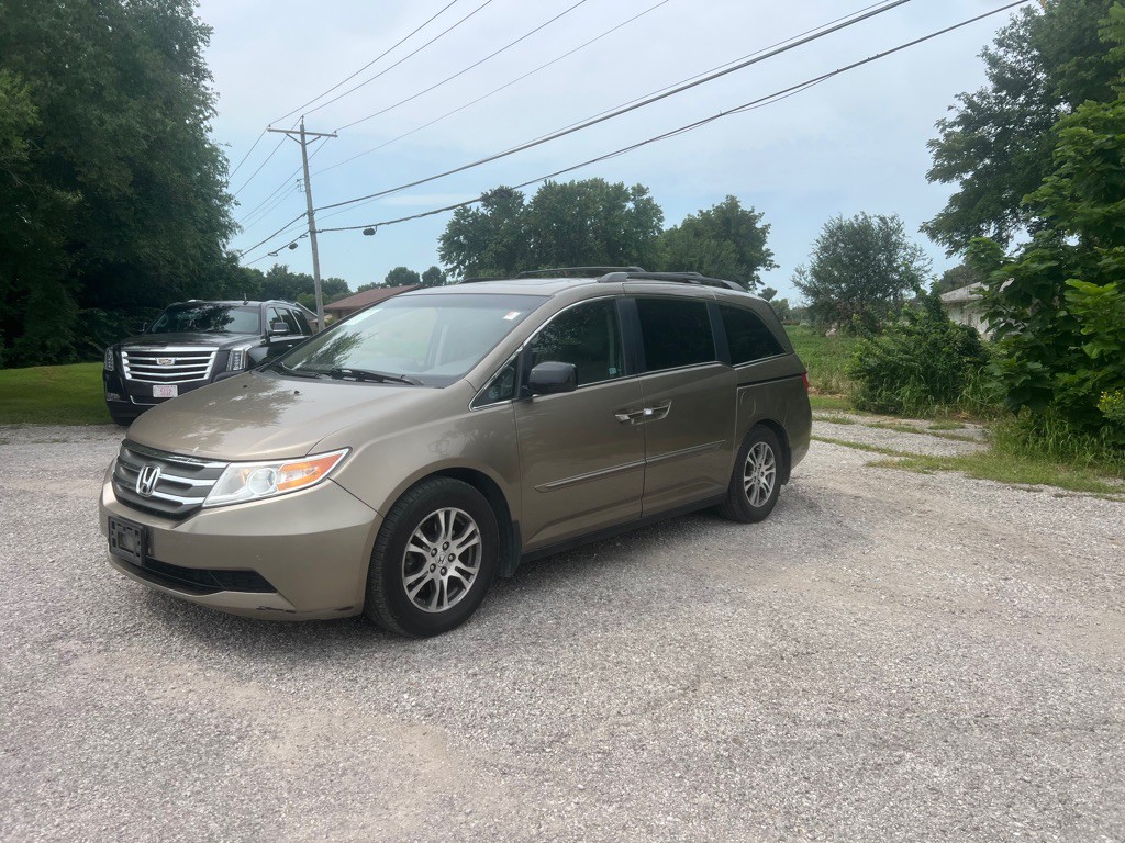 2013 Honda Odyssey Image 1