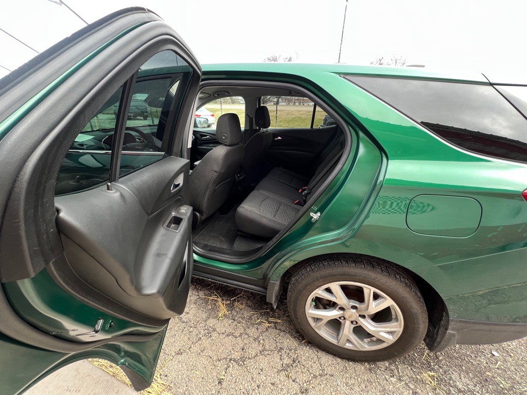 2019 Chevrolet Equinox Image 3