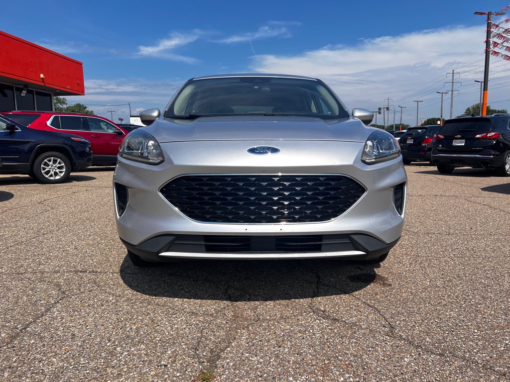2020 Ford Escape Image 3