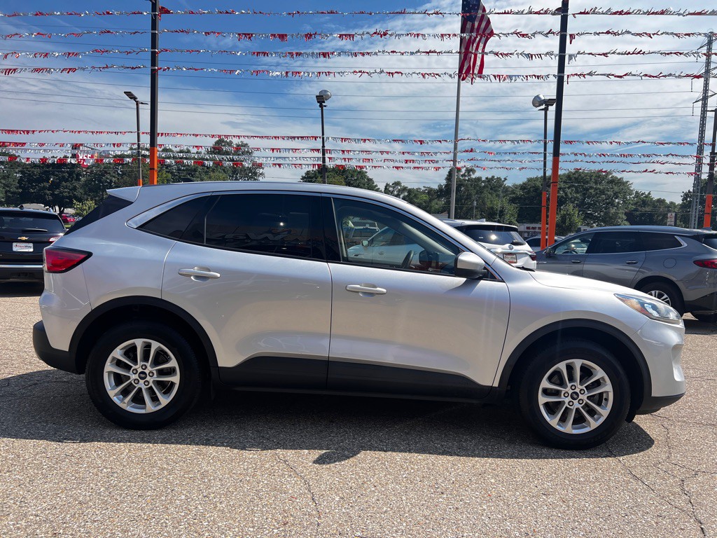 2020 Ford Escape Image 5