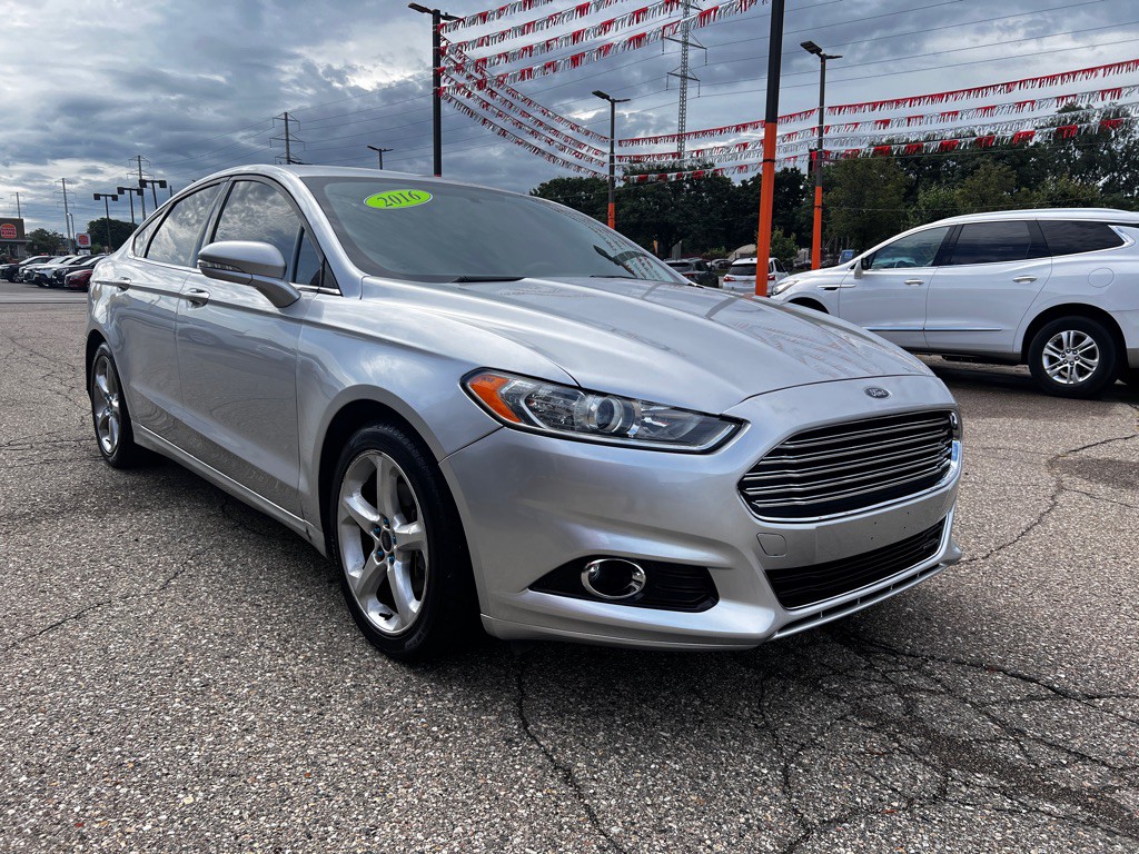 2016 Ford Fusion Image 3