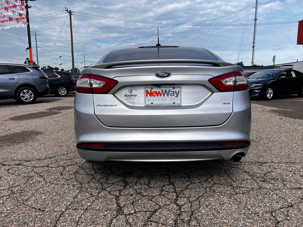 2016 Ford Fusion Image 6