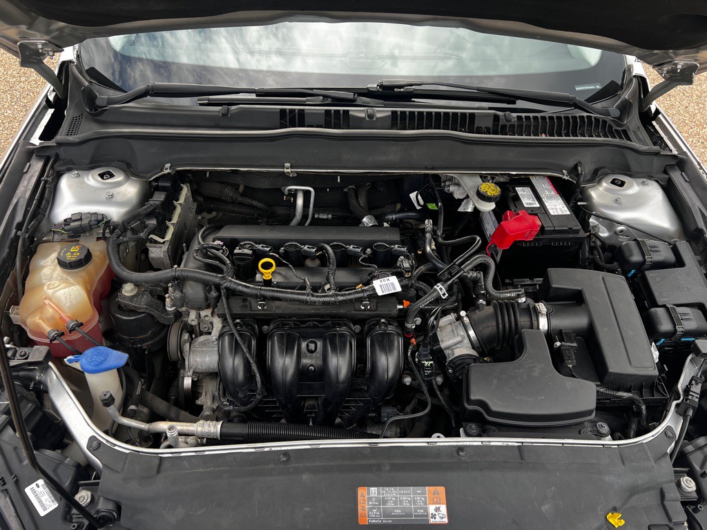 2016 Ford Fusion Image 15