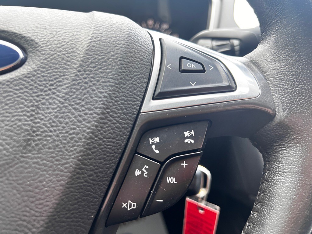 2016 Ford Fusion Image 18