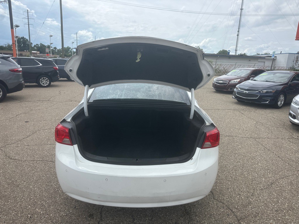 2014 Chevrolet Impala Image 16
