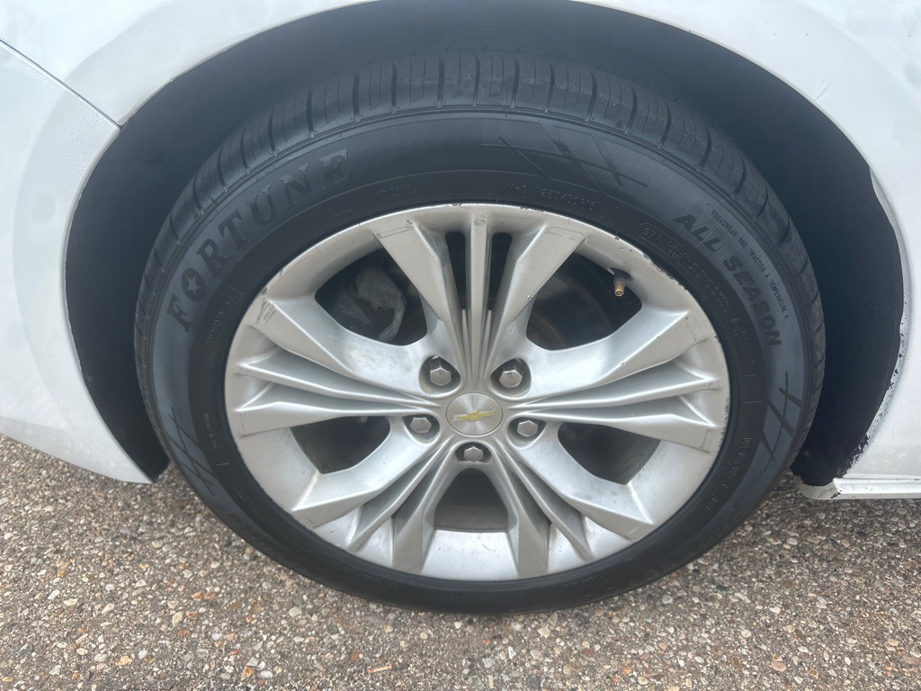 2014 Chevrolet Impala Image 17