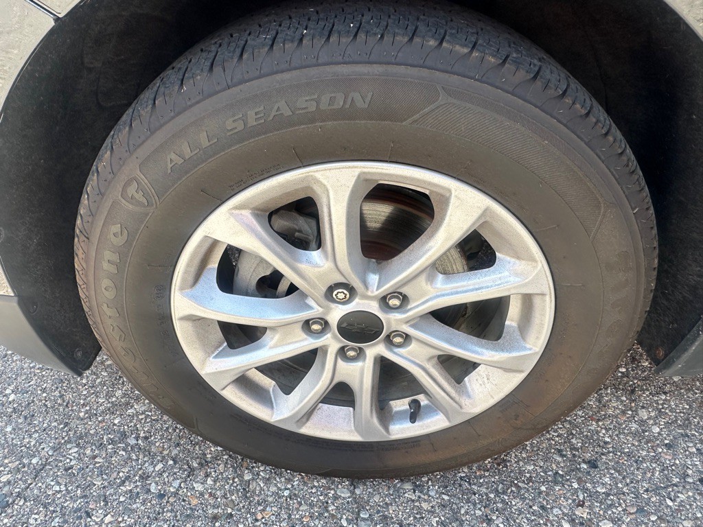 2020 Chevrolet Equinox Image 17