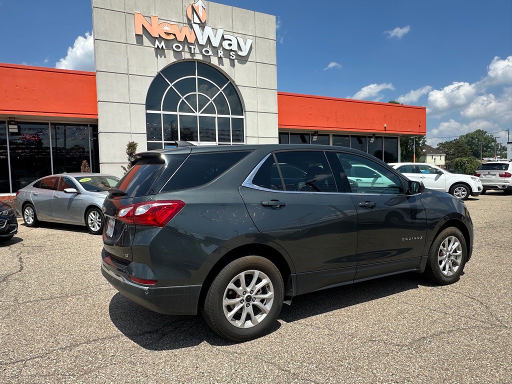 2020 Chevrolet Equinox Image 2