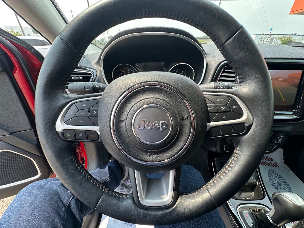 2019 Jeep Compass Image 16