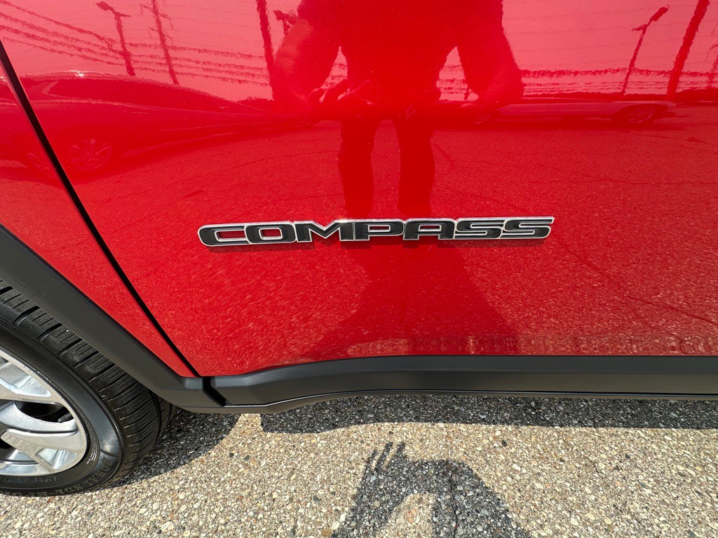 2019 Jeep Compass Image 23