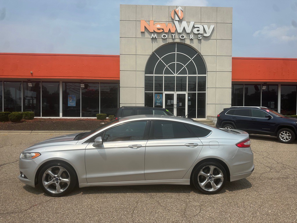 2014 Ford Fusion Image 8