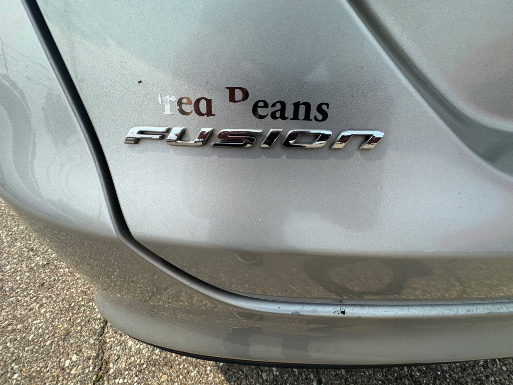 2014 Ford Fusion Image 16