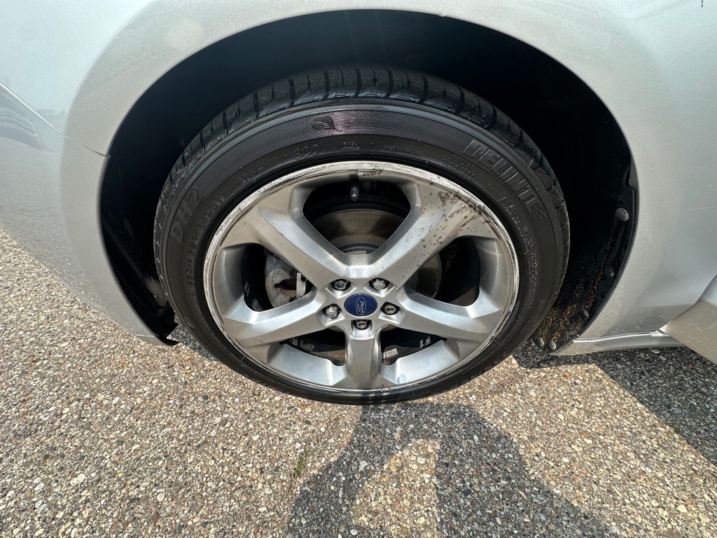 2014 Ford Fusion Image 17