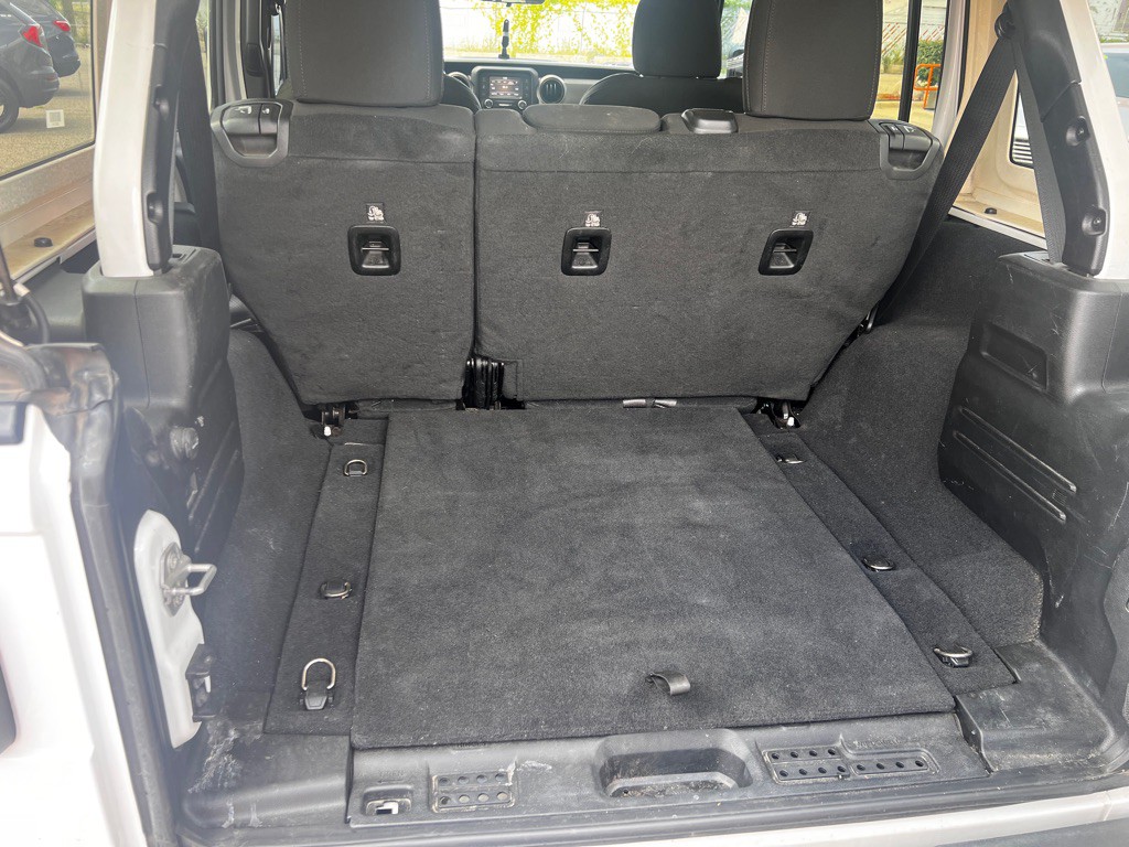 2020 Jeep Wrangler Unlimited Image 14