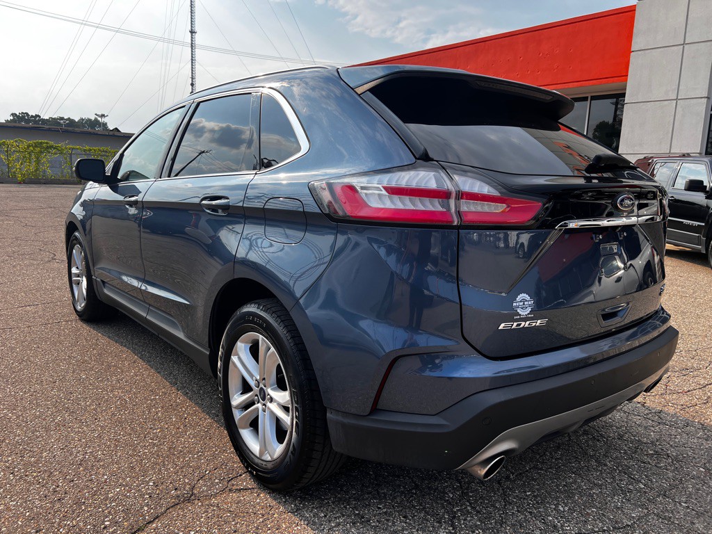 2019 Ford Edge Image 7