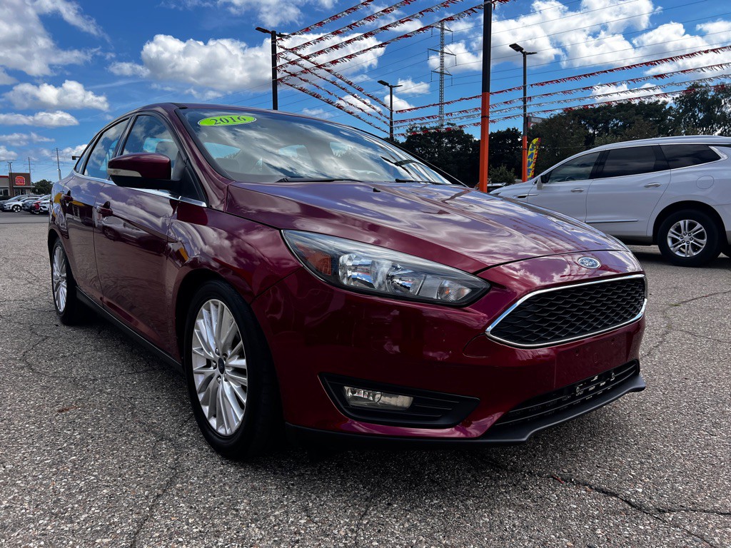 2016 Ford Focus Image 3