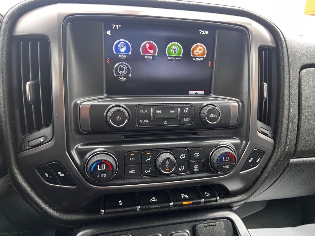 2014 GMC Sierra 1500 Image 17