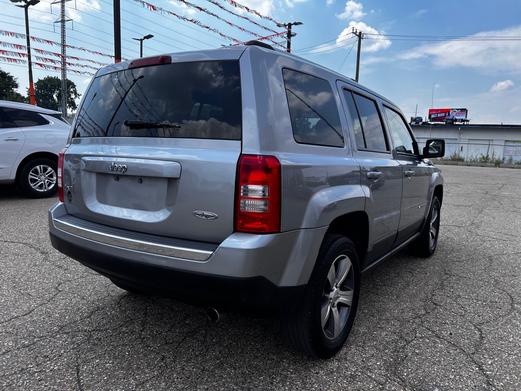 2017 Jeep Patriot Image 5