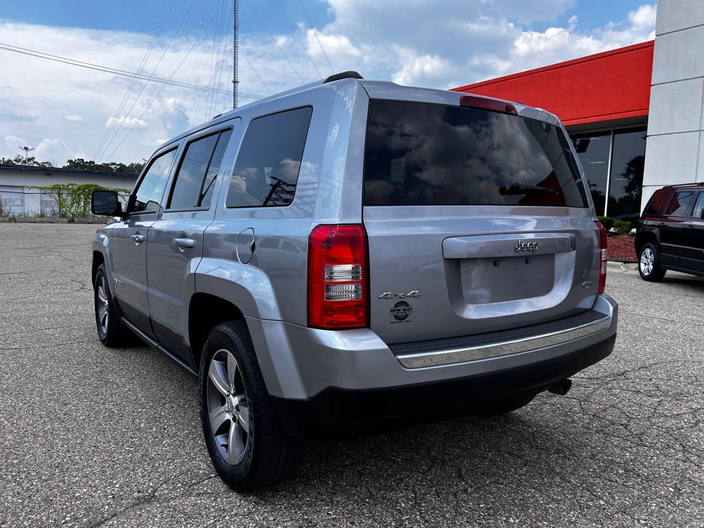 2017 Jeep Patriot Image 7