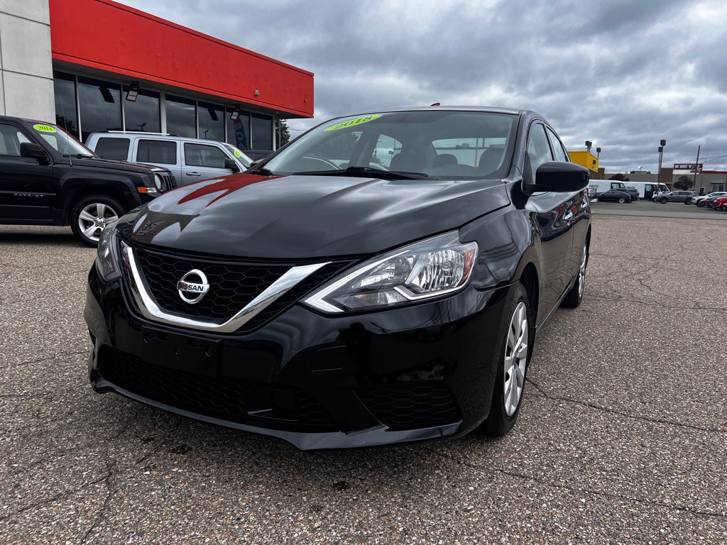 2018 Nissan Sentra Image 1