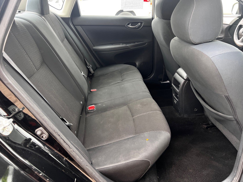 2018 Nissan Sentra Image 12