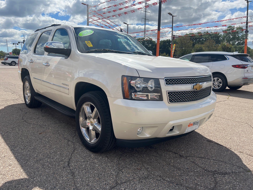 2014 Chevrolet Tahoe Image 3