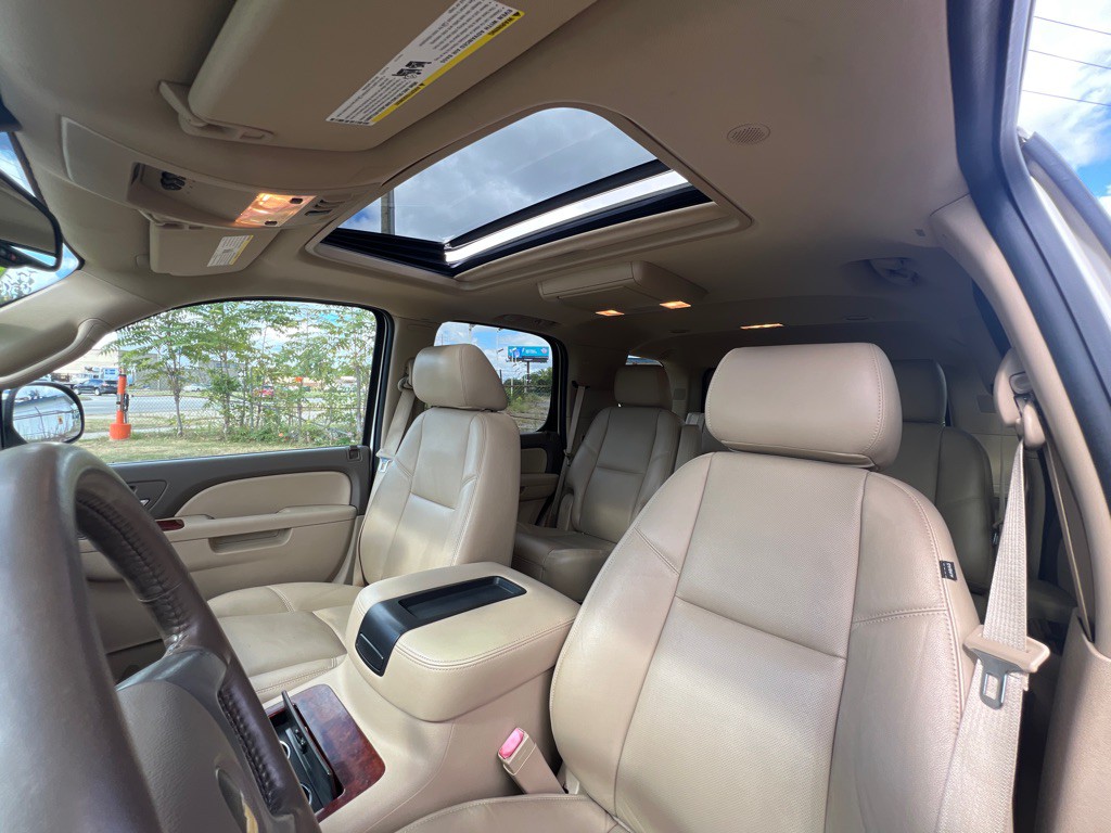 2014 Chevrolet Tahoe Image 14