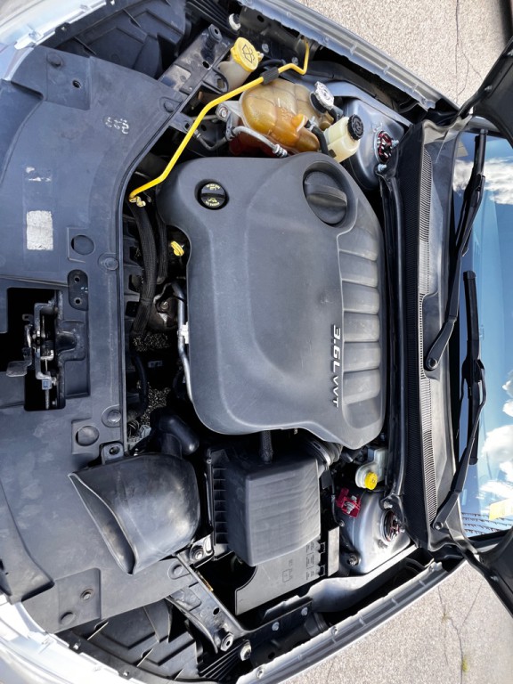 2014 Chrysler 200 Image 16