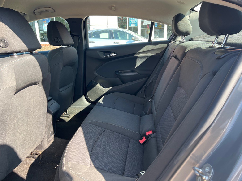 2018 Chevrolet Cruze Image 10